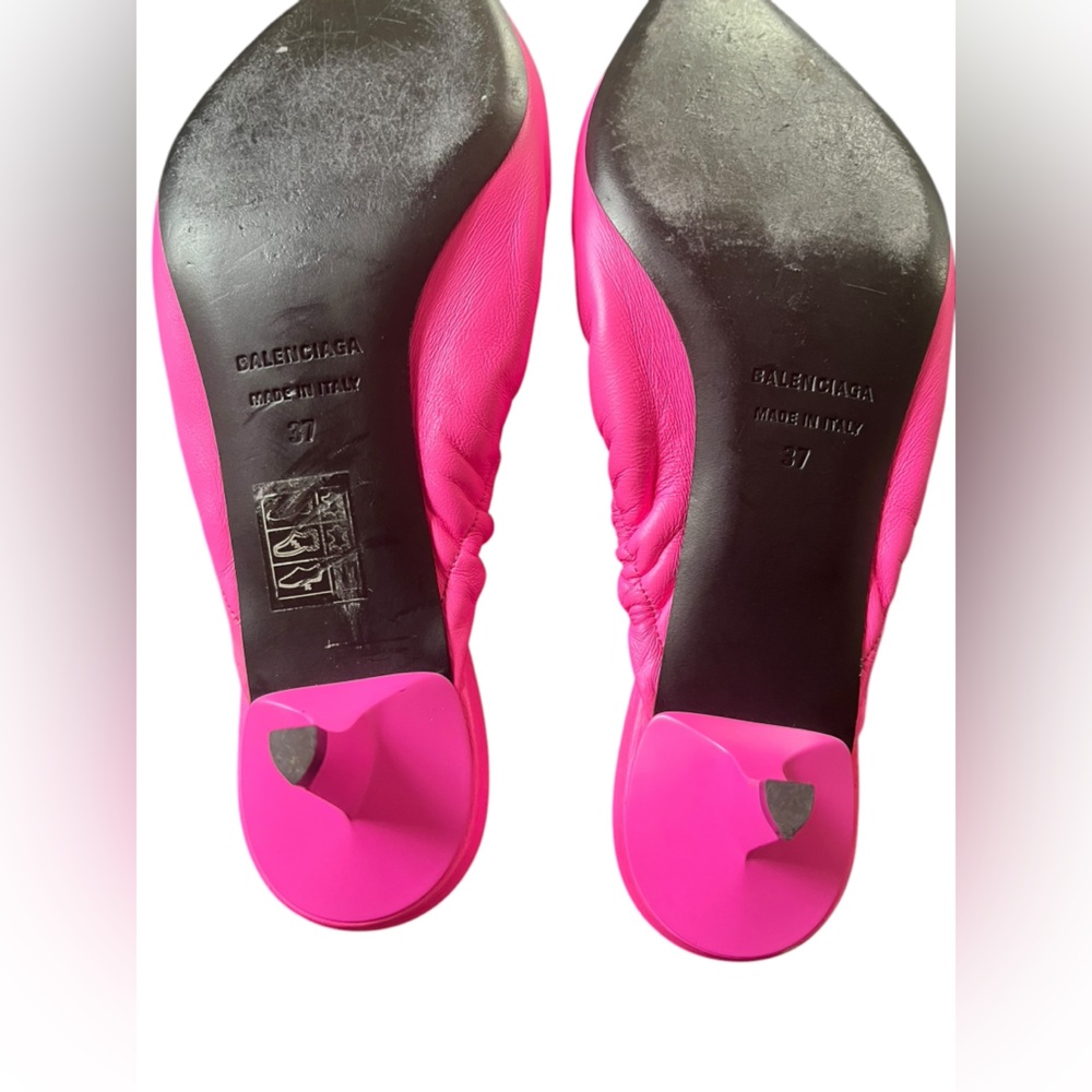 Balenciaga Women’s Knife Scrunch Mule 37 Neon Pink Low Heel Napa Leather FLAWED - Picture 11 of 11